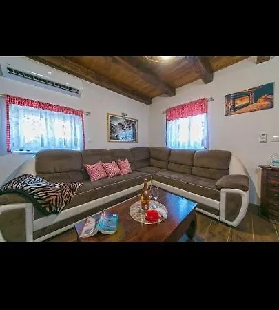 Village House Iva Villa