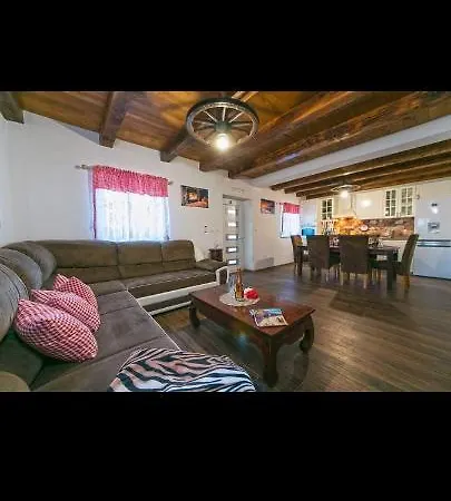 Villa Village House Iva
