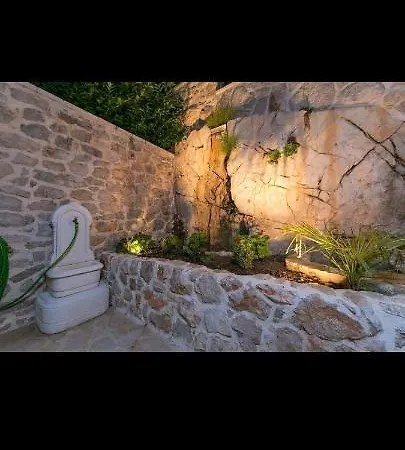 Villa Village House Iva
