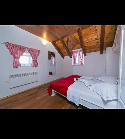 Villa Village House Iva *